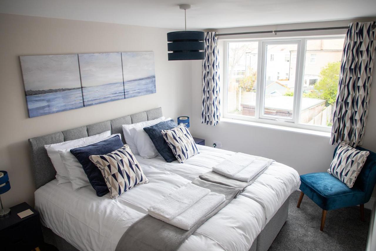Wave Stays - First Floor Apartment Клівліс Екстер'єр фото